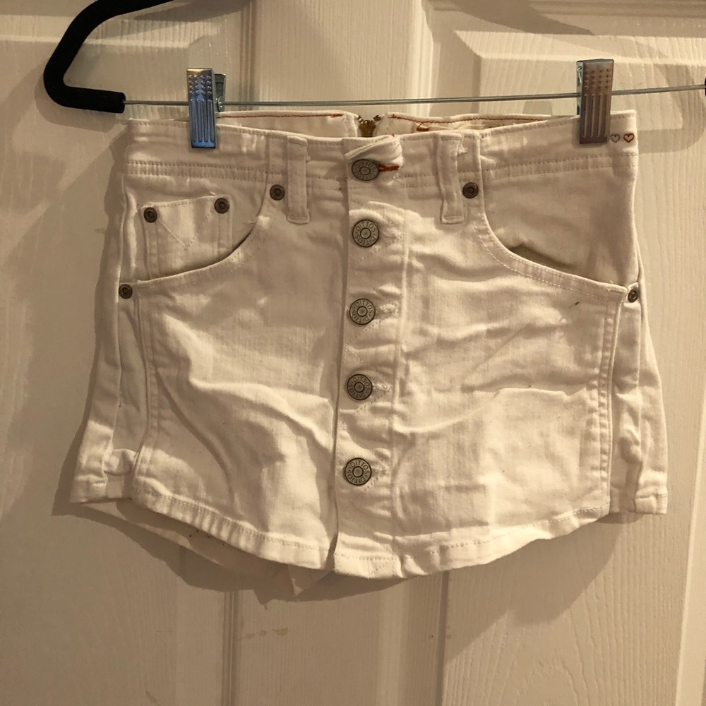 White Dittos skort size 24